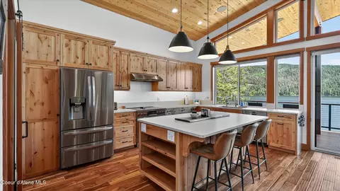 Kitchen - 503 Pinto Point Rd, Coolin, ID 83821 photo 1 of 6