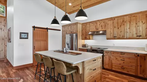 Kitchen - 503 Pinto Point Rd, Coolin, ID 83821 photo 4 of 6