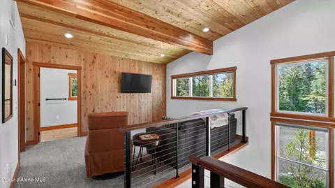 Entry Way - 503 Pinto Point Rd, Coolin, ID 83821 photo 3 of 3