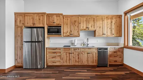 Kitchen - 503 Pinto Point Rd, Coolin, ID 83821 photo 6 of 6
