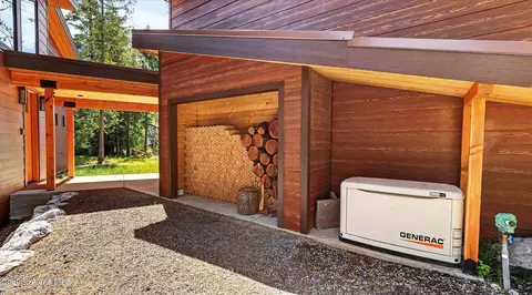 Exterior - 503 Pinto Point Rd, Coolin, ID 83821 photo 10 of 15