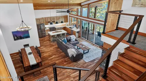 Entry Way - 503 Pinto Point Rd, Coolin, ID 83821 photo 2 of 3
