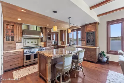Kitchen - 865 E Pine Ridge Dr, Harrison, ID 83833 photo 1 of 5