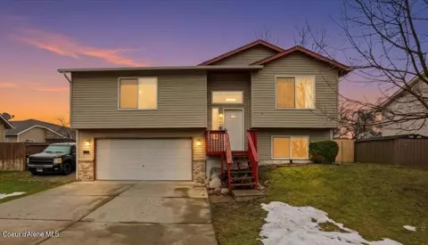590 N Stephanie St, Post Falls, ID 83854