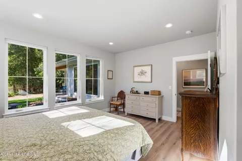 Bedroom - 685 Railroad Ave, Dover, ID 83825 photo 2 of 6