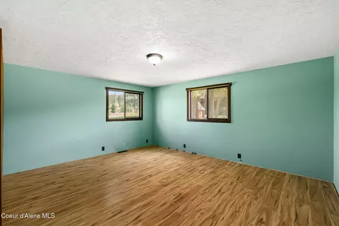 Bedroom - 288 Lignite Rd, Sagle, ID 83860 photo 1 of 8