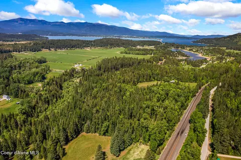 View/Area - 288 Lignite Rd, Sagle, ID 83860 photo 2 of 2