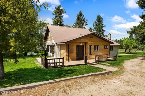 Exterior - 288 Lignite Rd, Sagle, ID 83860 photo 2 of 12