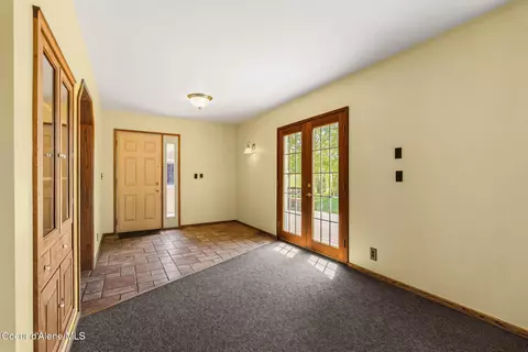 Entry Way - 288 Lignite Rd, Sagle, ID 83860 photo 1 of 5