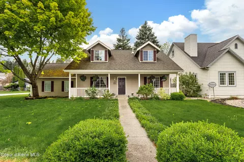 Exterior - 1320 Mathison Dr, Sandpoint, ID 83864 photo 2 of 10