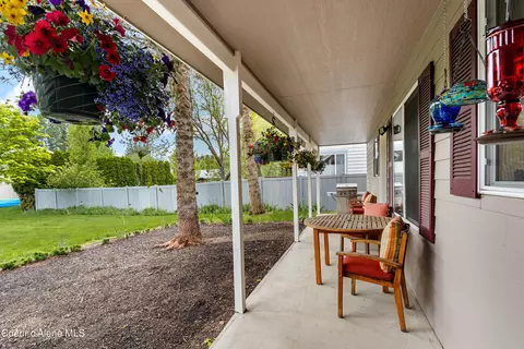 Exterior - 1320 Mathison Dr, Sandpoint, ID 83864 photo 6 of 10