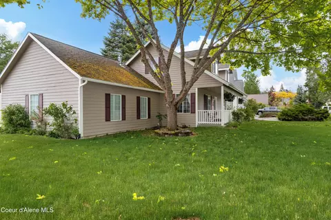 Exterior - 1320 Mathison Dr, Sandpoint, ID 83864 photo 3 of 10