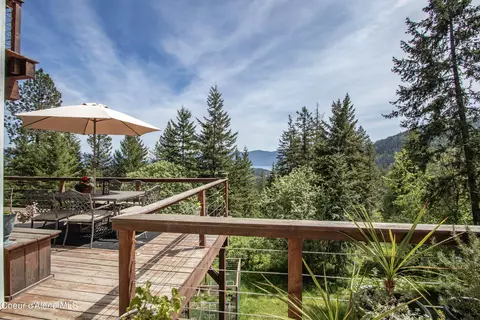 Exterior - 181 Spring View Ln, Sagle, ID 83860 photo 2 of 16