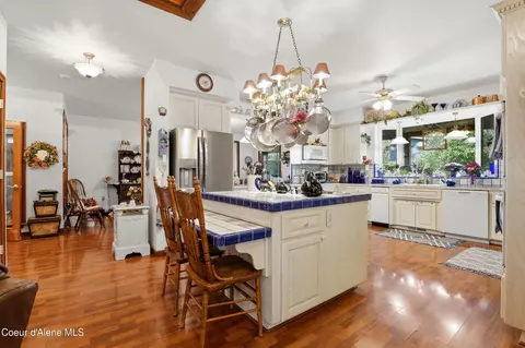 Kitchen - 80 Rodeo Rd, Athol, ID 83801 photo 4 of 4