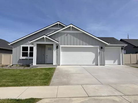 7038 N Coeur Terre Blvd, Coeur D'alene, ID 83815