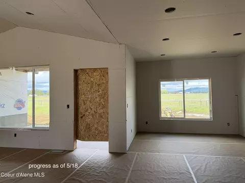 Living - 1971 E Yellow Pine Ave, Athol, ID 83801 photo 2 of 2