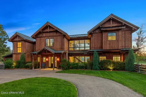 8033 S Gozzer Rd, Harrison, ID 83833