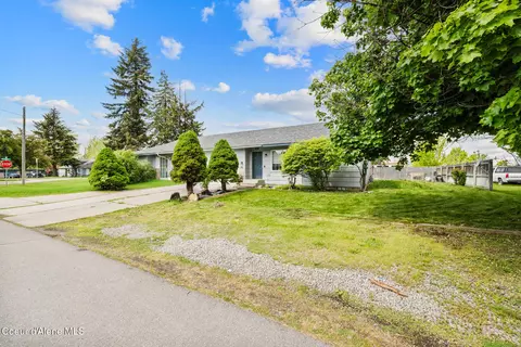 Exterior - 51 E 55 E Ryan Dr, Hayden, ID 83835 photo 2 of 10
