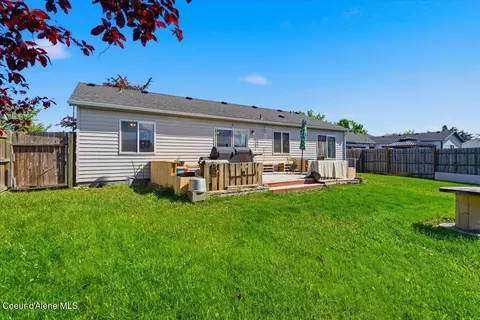 Exterior - 900 E Shasta Ave, Post Falls, ID 83854 photo 6 of 9