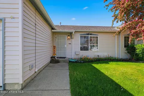 Exterior - 900 E Shasta Ave, Post Falls, ID 83854 photo 4 of 9