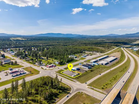 30440 N Old Highway 95, Athol, ID 83801