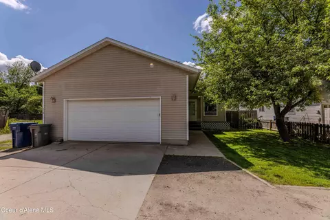 418 N Division Ave, Sandpoint, ID 83864