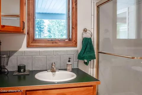 433 Campbell Point Rd, Laclede, ID 83841 photo 27