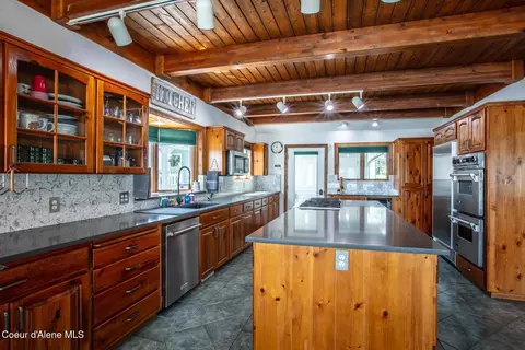433 Campbell Point Rd, Laclede, ID 83841 photo 13