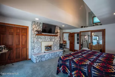 433 Campbell Point Rd, Laclede, ID 83841 photo 32