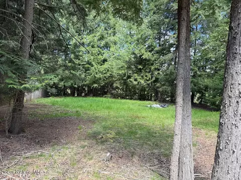 Exterior - 8213 Rapid Lightning Rd, Sandpoint, ID 83864 photo 7 of 17