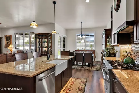 Kitchen - 8108 W Splitrail Ave, Rathdrum, ID 83858 photo 8 of 8