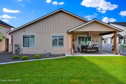 Exterior - 8108 W Splitrail Ave, Rathdrum, ID 83858 photo 8 of 18