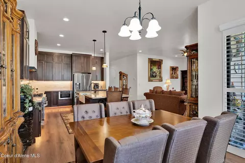 Dining - 8108 W Splitrail Ave, Rathdrum, ID 83858 photo 3 of 3