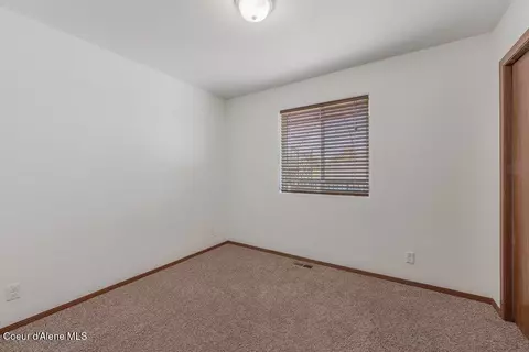 Bedroom - 3141 E Thrush Dr, Post Falls, ID 83854 photo 3 of 4