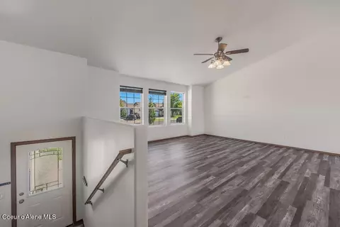 Living - 3141 E Thrush Dr, Post Falls, ID 83854 photo 5 of 7