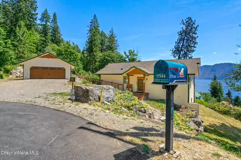 17544 E Arapaho Rd, Bayview, ID 83803 photo 3