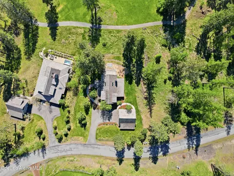 View/Area - 6492 S Old Barn Rd, Harrison, ID 83833 photo 1 of 2