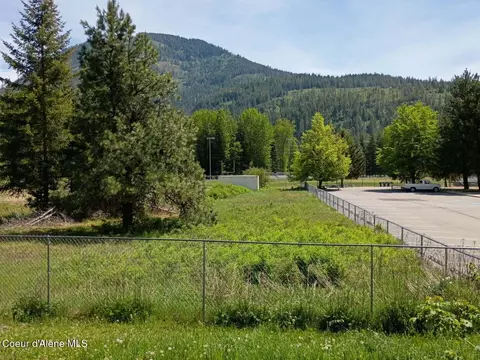 7 Bryan Dr, Clark Fork, ID 83811
