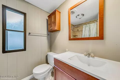 Bath - 3075 E Collingwood Ave, Post Falls, ID 83854 photo 1 of 3