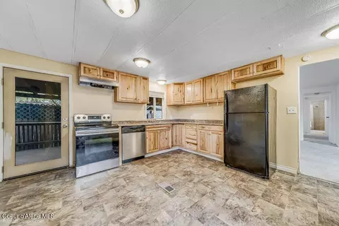 3075 E Collingwood Ave, Post Falls, ID 83854