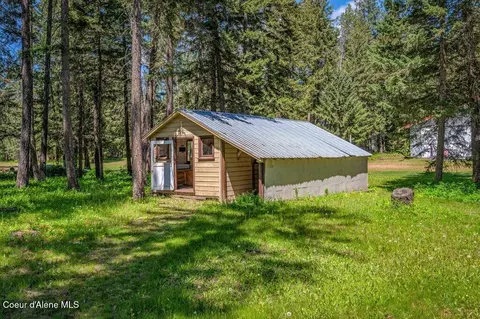 Exterior - 8473 E Apache Trl, Athol, ID 83801 photo 7 of 12