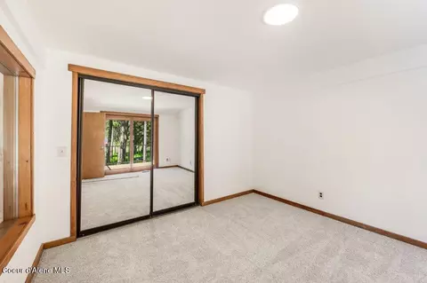 Bedroom - 8473 E Apache Trl, Athol, ID 83801 photo 10 of 10