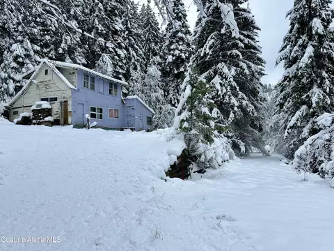 49 Lower Gem Hill Rd, Wallace, ID 83873