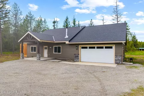 5240 Vay Rd, Priest River, ID 83856