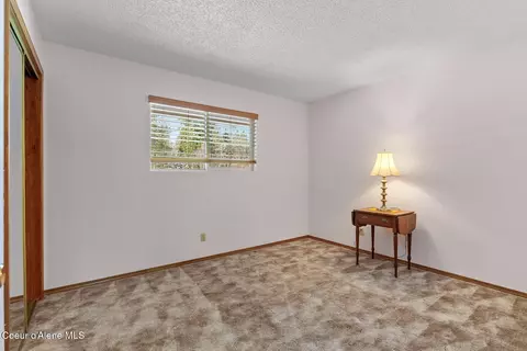 Bedroom - 5977 E Mcmahon Rd, Hayden, ID 83835 photo 3 of 4