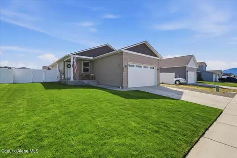 8830 N Mountainshire Rd, Post Falls, ID 83854