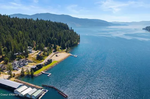 1808 Garfield Bay Rd, Sagle, ID 83860