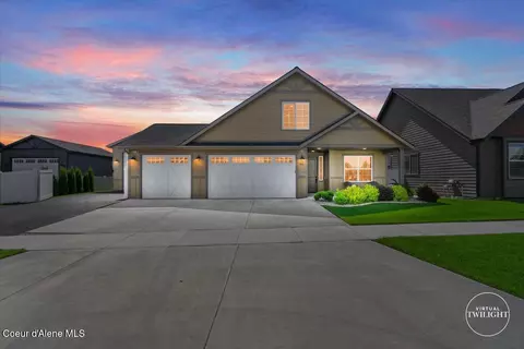 940 W Wayward Cir, Post Falls, ID 83854
