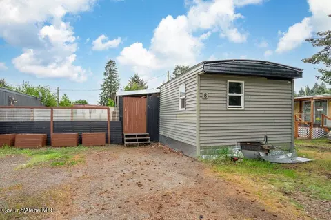 1356 N Highway 41 #TRLR 8, Post Falls, ID 83854