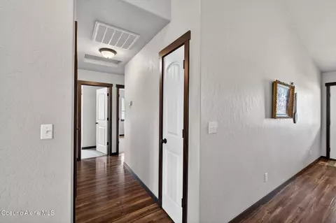 Entry Way - 1487 E Yellowstone Ave, Post Falls, ID 83854 photo 1 of 1